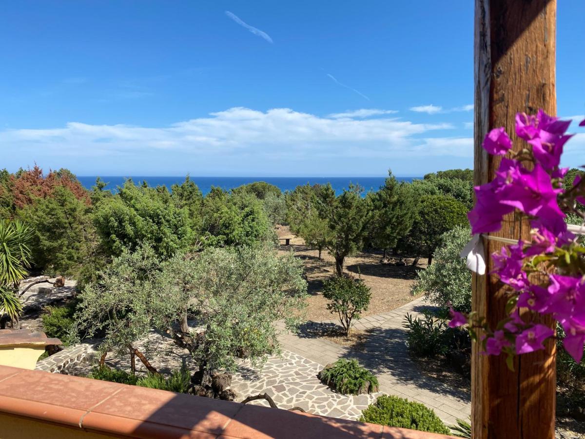 Residence "Il Sestante" Cala Liberotto Εξωτερικό φωτογραφία